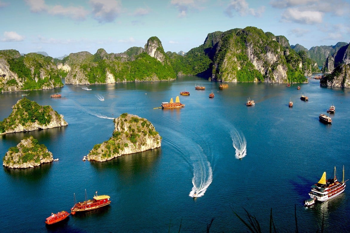 Hanoi - Halong - Danang - Ho Chi Minh - Mekong