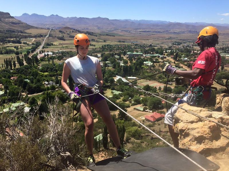 Clarens Xtreme - Abseiling image 3