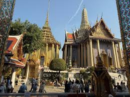 Best of Bangkok: Temples and Long- trails trip image 2