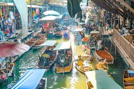 Half Day Excursion to Damnoen Saduak Floating Market with a Local Guide - Private image 2