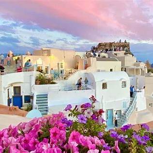 Santorini Highlights - Private Tour