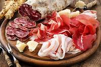 Traditional food tour in Lyon